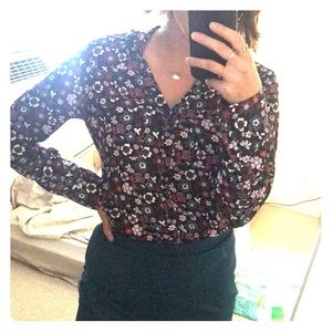Woman’s long sleeve Express blouse